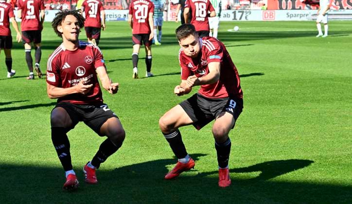 Sport Themen der Woche KW11 Sport Bilder des Tages 16.03.2025 - Fussball - Saison 2024 2025 - 2. Fussball - Bundesliga - 26. Spieltag: 1. FC Nürnberg FCN ( Club ) - SpVgg Greuther Fürth ( Kleeblatt ) Derby Frankenderby - Sportfoto Zink - xwoxzix - DFL regulations prohibit any use of photographs as image sequences and or quasi-video - only for editorial use - Torjubel Jubel Freude nach Treffer Tor Torschuß zum 3:0 durch Stefanos Tzimas (9, 1. FC Nürnberg FCN ) - Janis Antiste (28, 1. FC Nürnberg FCN ) Stefanos Tzimas (9, 1. FC Nürnberg FCN ) *** 16 03 2025 Soccer Season 2024 2025 2 Soccer Bundesliga 26 Matchday 1 FC Nürnberg FCN Club SpVgg Greuther Fürth Kleeblatt Derby Frankenderby Sportfoto Zink xwoxzix DFL regulations prohibit any use of photographs as image sequences and or quasi video only for editorial use Torjubel Jubel nach Treffer Tor Torschuß zum 3 0 durch Stefanos Tzimas 9, 1 FC Nürnberg FCN Janis Antiste 28, 1 FC Nürnberg FCN Stefanos Tzimas 9, 1 FC Nürnberg FCN