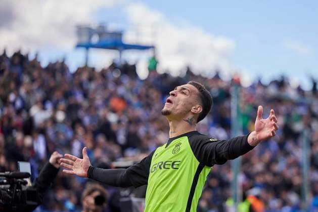 Antony (Real Betis) gestures during the LaLiga match between CD LeganÃ s and Real Betis at Butarque on March 16, 2025 in LeganÃ s, Spain. (Photo by Manu Reino DeFodi Images)
