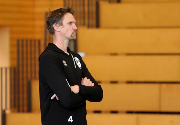 BAU 16.03.2025, Deutschland, Ludwigsburg, Volleyball 2. Bundesliga, Barock Volleys Ludwigsburg vs. TSV Mimmenhausen, Mim Trainer Christian Pampel