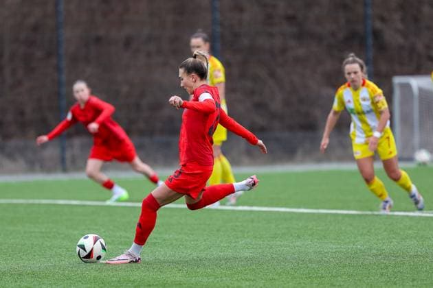 Jana Kappes (FC Bayern Muenchen II U20, 20) schiesst einen Elfmeter, GER, FC Bayern Muenchen II vs. 1. FC Union Berlin, Fussball, 2. Frauen-Bundesliga, 18. Spieltag, Saison 2024 2025, 16.03.2025, GER, FC Bayern Muenchen II vs. 1. FC Union Berlin, Fussball, 2. Frauen-Bundesliga, 18. Spieltag, Saison 2024 2025, 16.03.2025 Muenchen Copyright: xEibner-Pressefoto JennixMaulx EP_JML