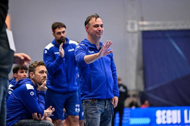 Sport Themen der Woche KW11 Sport Bilder des Tages Handball, EM Quali, Italien - Lettland Bob Hanning Coach of Italy Italia Italy - Lettonia Latvia EHF Qualifiers Phase 2 - EHF EURO 2026 - M Oristano, 16 03 2025 Foto di Luigi Canu - @luigicanuph during Men s EHF Euro 2026 Qualifiers - Italy vs Latvia, Handball match in Oristano, Italy, March 16 2025  Copyright: xLuigixCanu IPAxSportx xipa-agency.netx xx IPA_55422045 IPA_Agency_IPA55422045