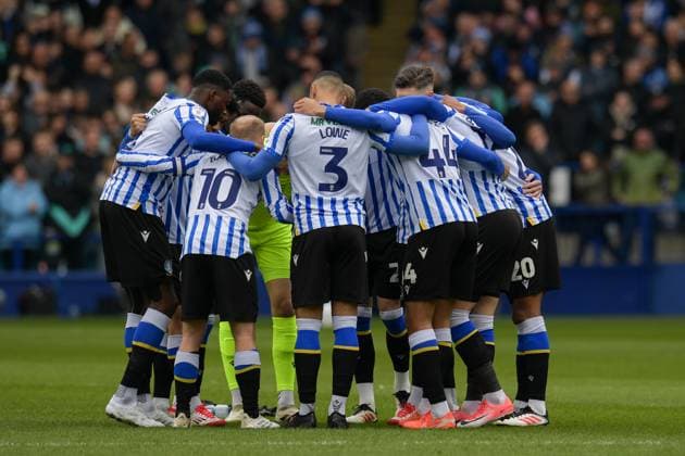 Sheffield Wednesday FC v Sheffield United FC - Sky Bet ChampionshipSheffield Wednesday FC v Sheffield United FC - Sky Bet Championship Sheffield Wednesday s players huddle during the Sky Bet Championship match between Sheffield Wednesday and Sheffield United at Hillsborough in Sheffield, England, on March 16, 2025. Sheffield South Yorkshire United Kingdom  Copyright: xMIxNewsx originalFilename:fletcher-sheffiel250316_npjKC.jpg