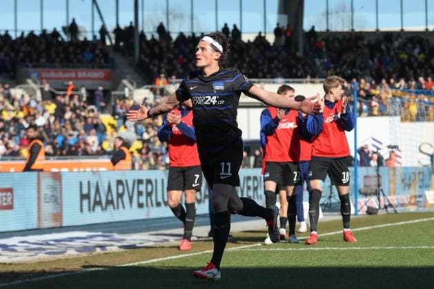 16.03.2025, xtgx, Fussball 2. Bundesliga, Eintracht Braunschweig - Hertha BSC Berlin emspor, v.l. Fabian Reese (Hertha, 11) Jubel, Torjubel, jubelt ueber das Tor, celebrate the goal, celebration (DFL DFB REGULATIONS PROHIBIT ANY USE OF PHOTOGRAPHS as IMAGE SEQUENCES and or QUASI-VIDEO) Braunschweig