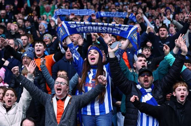 Sheffield Wednesday fans Sheffield Wednesday v Sheffield United, EFL Sky Bet Championship, Football, Hillsborough, Sheffield, UK - 16 Mar 2025 EDITORIAL USE ONLY No use with unauthorised audio, video, data, fixture lists, club league logos or live services. Online in-match use limited to 120 images, no video emulation. No use in betting, games or single club league player publications. Copyright: xMattxWest Shutterstockx 15199953ca