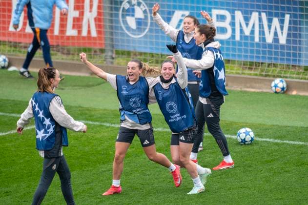 Sport Bilder des Tages March 17, 2025, Valdebebas, Madrid, Spain: REAL MADRID players training before the Womans Champions League match at the Ciudad Deportiva de Valdebebas on march 17, 2025 in Madrid, Spain. Valdebebas Spain - ZUMAc312 20250317_zsp_c312_022 Copyright: xOscarxManuelxSanchezx