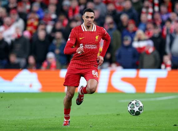 Liverpool FC v Paris Saint-Germain - UEFA Champions League 2024 25 Round of 16 Second Leg Trent Alexander-Arnold of Liverpool on the ball during the UEFA Champions League 2024 25 UEFA Champions League 2024 25 Round of 16 Second Leg match between Liverpool FC and Paris Saint-Germain at Anfield on March 11, 2025 in Liverpool, England. Liverpool Anfield England United Kingdom Copyright: xEdxSykes Sportsphoto APLx 14062064