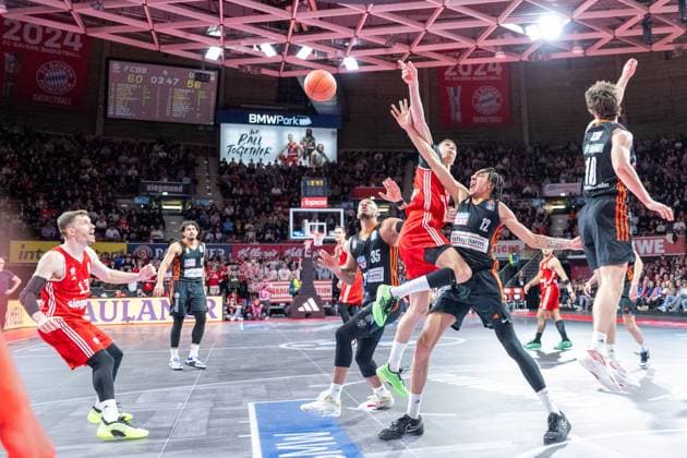 Andreas Obst 13 (FC Bayern Basketball), Karim Jallow 35 (Ratiopharm Ulm), Vladimir Lucic 11 (FC Bayern Basketball), Noa Essengue 12 (Ratiopharm Ulm), Justinian Jessup 10 (Ratiopharm Ulm), FC Bayern Basketball vs. Ratiopharm Ulm, BBL 14. Spieltag, 17.03.2025 Muenchen Bayern Deutschland