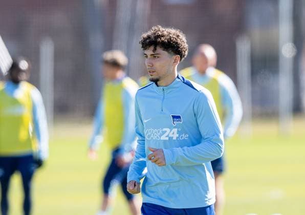 Fussball, Herren, Saison 2024 25, 2. Bundesliga, Hertha BSC, Training, Selim Telib (Hertha BSC), 18.03. 2025,