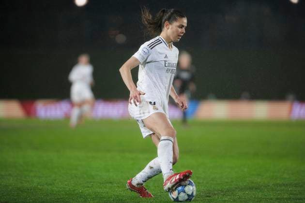 UEFA Women s Champions League - Real Madrid vs Arsenal MADRID, SPAIN -March 18: Signe Bruun of Real Madrid in action during the UEFA Women s Champions League Quarter Finals First Leg match between Real Madrid and Arsenal at Alfredo Di Stefano stadium in Madrid. (Photo by Guillermo Martinez) Madrid Alfredo Di Stefano Stadium Spain Copyright: xGuillermoxMartinezx