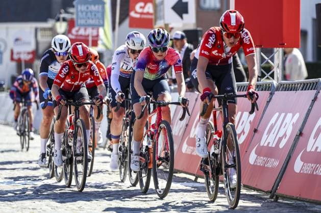 British Zoe Backstedt of Canyon SRAM zondacrypto pictured in action during the Nokere Koerse one day cycling race for women elite, 188.1 km from Deinze to Nokere, on Wednesday 19 March 2025. DAVIDxPINTENS  x115268212x