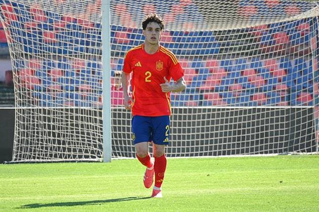 Hector Fort (Spain) in action during UEFA U19 European Championship, EM, Europameisterschaft Elite Round - France vs Spain, UEFA European Football Championship in Cosenza, Italy, March 19 2025  Copyright: xPasqualexGolia IPAxSportx xipa-agency.netx xx IPA_55514658 IPA_Agency_IPA55514658
