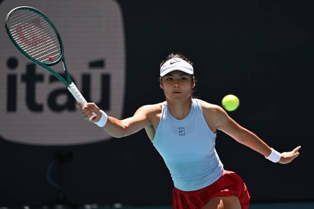 MIAMI GARDENS FL - MARCH 19: Emma Raducanu Vs Sayaka Shhii during The Miami Open at Hard Rock Stadium on March 19, 2025 in Miami Gardens, Florida. Copyright: xmpi04x