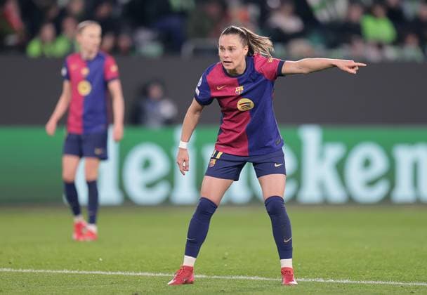 Ewa Pajor FC Barcelona, Barca Fussball, Frauen, Saison 2024 2025, UWCL Viertelfinale, Hinspiel, Volkswagen Arena , VfL Wolfsburg gegen FC Barcelona, 1-4 DFL REGULATIONS PROHIBIT ANY USE OF PHOTOGRAPHS AS IMAGE SEQUENCES AND OR QUASI-VIDEO.