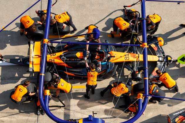 Shanghai, China : Formula1 GP of China, No. 81, Oscar Piastri (AUS), McLaren MCL39, Mercedes, pit stop training Shanghai China