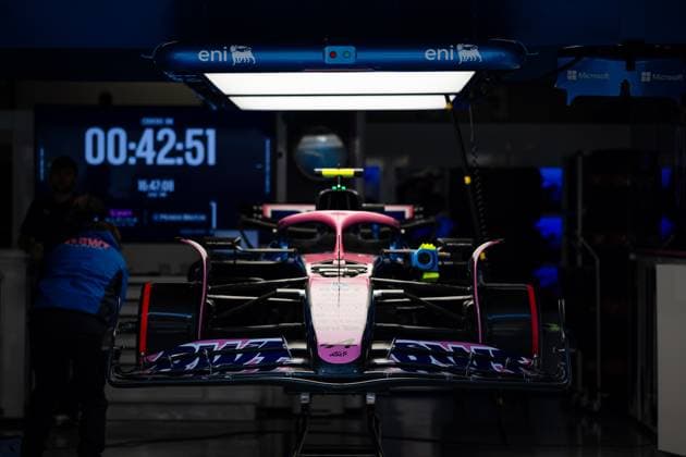 F1 - CHINESE GRAND PRIX 2025 Alpine F1 Team A525, garage, box, during the Formula 1 Heineken Chinese Grand Prix 2025, 2nd round of the 2025 FIA Formula One World Championship, WM, Weltmeisterschaft from March 21 to 23, 2025 on the Shanghai International Circuit, in Shanghai, China - ShanghaiChina  Copyright: xJavierxJimenezx