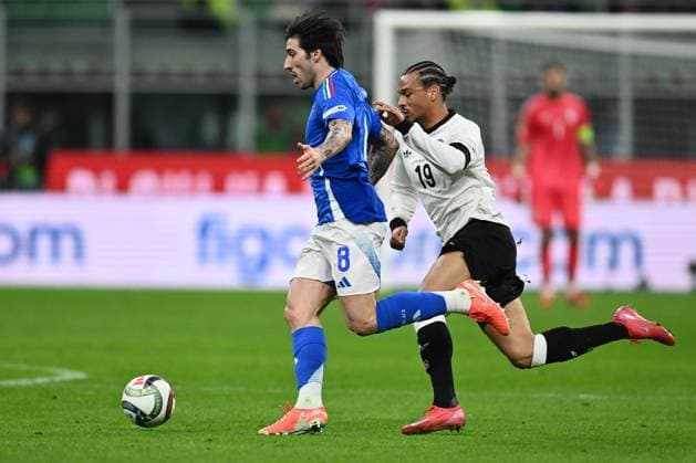 Leroy Sane (GER) and Sandro Tonali (ITA) are in action during the UEFA Nations League quarter-final match between Italy and Germany at the San Siro Stadium on March 20, 2025 in Milan, Italy.  Copyright: xDomenicoxCippitelli IPAxSportx xipa-agency.netx xx IPA_55555341 IPA_Agency_IPA55555341