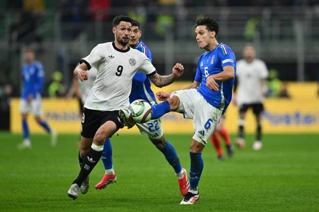 Tim Kleindienst (GER) and Samuele Ricci (ITA) are in action during the UEFA Nations League quarter-final match between Italy and Germany at the San Siro Stadium on March 20, 2025 in Milan, Italy.  Copyright: xDomenicoxCippitelli IPAxSportx xipa-agency.netx xx IPA_55558759 IPA_Agency_IPA55558759