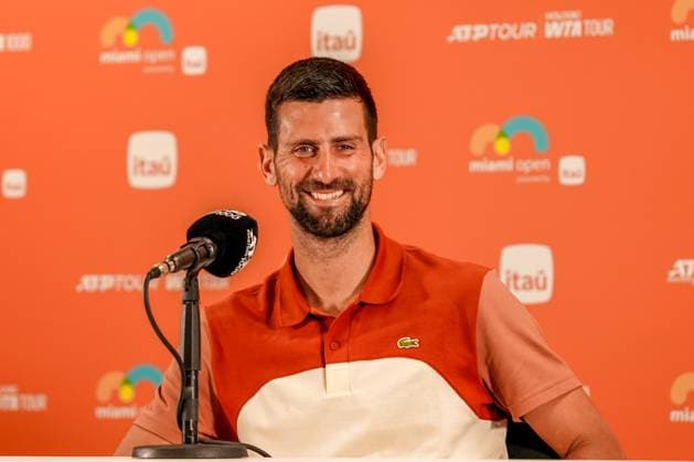 Sport Bilder des Tages March 20, 2025, Miami, Florida, USA: Novak Djokovic (SRB) speaks to the media before his mens singles match at the 2025 Miami Open presented by Itau at Hard Rock Stadium. Miami USA - ZUMAw109 20250320_fap_w109_035 Copyright: xDebbyxWongx