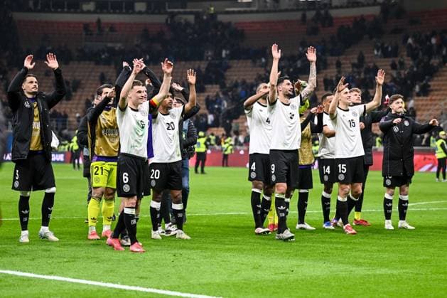 the national team, Nationalteam celebrates the victory with the fans during the UEFA Nations League quarterfinal leg one match between Italy and Germany at Stadio San Siro on March 20, 2025 in Milan, Italy. (Photo by Harry Langer DeFodi Images)