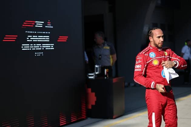 F1 Grand Prix Of China - Practice & Sprint Qualifying Lewis Hamilton of Great Britain and Scuderia Ferrari celebrates his sprint pole during Sprint Qualifying ahead of the F1 Grand Prix of China at Shanghai International Circuit in Shanghai, China, on March 21, 2025. Shanghai Shanghai China  Copyright: xPaddockerx originalFilename:paddocker-f1grandp250321_npFxR.jpg