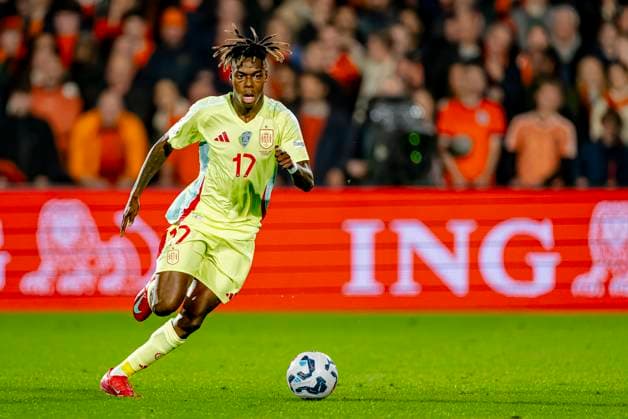 Spain midfielder Nico Williams during the match Netherlands - Spain at the Stadium Feijenoord De Kuip for the UEFA Nations League - Quarter-finals - 1st leg season 2024-2025 in ROTTERDAM, Netherlands on 20 march 2025, (photo by Marcel van Dorst EYE4images DeFodi Images)