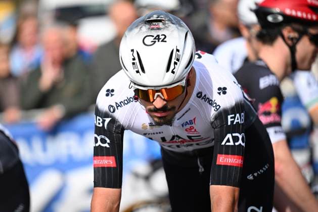 Bredene Koksijde Classic 2025 cycling race KOKSIJDE, BELGIUM - MARCH 21 : Morgado Antonio (POR) of UAE Team Emirates during the Men Elite UCI 1.Pro 23rd Bredene Koksijde Classic cycling race with start in Bredene and finish in Koksijde (201 km) on March 21, 2025 in Koksijde, Belgium, 21 03 2025 ( Motordriver Stephan Boone & Koksijde Belgium  Copyright: xTomasxSiskx