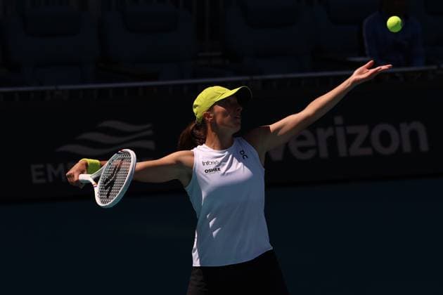 Miami Open 2025 Iga Swiatek during Miami Open 2025 tennis tournament in Miami USA on 21 March 2025. Miami USA  Copyright: xFotoxOlimpikx originalFilename:jastrzebowski-miamiope250321_npAHE.jpg