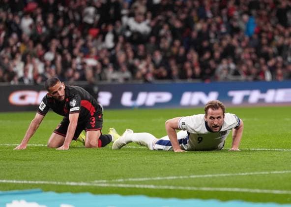 England v Albania, UEFA World Cup qualifiers - Group Stage - Group K, Football, Wembley Stadium, London, UK - 21 Mar 2025 Harry Kane of England brought down by Naser Aliji of Albania after a close header. London Wembley Stadium London GBR, UK NEWSPAPERS OUT Copyright: xSeanxRyanx