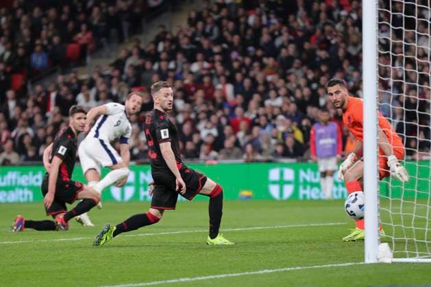England v Albania 2026 FIFA World Cup, WM, Weltmeisterschaft, Fussball Qualifiers Harry Kane of England scores his sides 2nd goal during the 2026 FIFA World Cup Qualifiers Group K match at Wembley Stadium, London UK Newspapers OUT Copyright: xPaulxChestertonx FIL-21611-0014