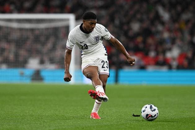 England v Albania 2026 FIFA World Cup, WM, Weltmeisterschaft, Fussball Qualifier 21 03 2025. Myles Lewis-Skelly (23) of England on the attack during the 2026 FIFA World Cup Qualifier match between England and Albania at Wembley Stadium, London, England on 21 March 2025. London Wembley Stadium Greater London England Editorial use only , Copyright: xGrahamxHuntx PSI-21662-0162