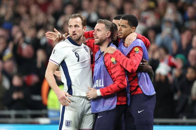 England v Albania 21 March 2025, London - UEFA EUROs Qualifiers - England v Albania - Harry Kane of England celebrates scoring their 2nd goal with Jordan Henderson and Levi Colwill - Photo: Charlotte Wilson Offside. London UK Copyright: xCharlottexWilsonx xOffsidexOffside