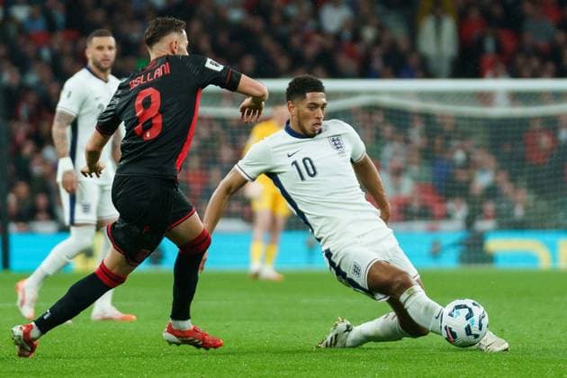 England v Albania Jude Bellingham of England under pressure from Kristjan Asllani of Albania during the England v Albania World Cup Group K qualifier at Wembley Stadium, London, England, United Kingdom on 21 March 2025 Credit: Dylan Hepworth Every Second Media Editorial use only. All images are copyright Every Second Media Limited. No images may be reproduced without prior permission. Copyright: xIMAGO EveryxSecondxMediax ESM-1390-0106 DylanxHepworthx xEveryxSecondxMediax