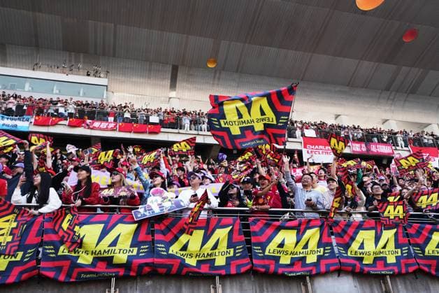 SHANGHAI, CHINA - MARCH 22: Fans of Ferrari driver Lewis Hamilton of Britain cheer during the sprint race of the Formula One Chinese Grand Prix at the Shanghai International Circuit on March 22, 2025 in Shanghai, China.  Copyright: xChinaxNewsxServicex 111556563318