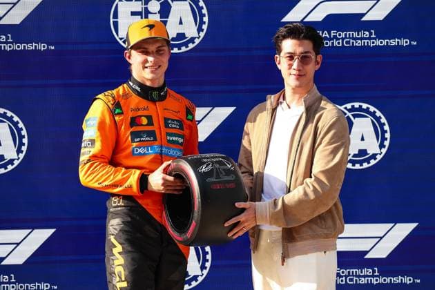 F1 - CHINESE GRAND PRIX 2025 PIASTRI Oscar (aus), McLaren F1 Team MCL39, portrait during the Formula 1 Heineken Chinese Grand Prix 2025, 2nd round of the 2025 FIA Formula One World Championship, WM, Weltmeisterschaft from March 21 to 23, 2025 on the Shanghai International Circuit, in Shanghai, China - ShanghaiChina  Copyright: xEricxAlonsox