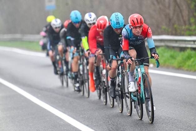2025 Milan - Sanremo UCI WorldTour cycling race SANREMO, ITALY - MARCH 22 : Le Berre Mathis of Arkéa - B&B Hotels leading the escape pack during the UCI WorldTour 116th Milan - Sanremo cycling race with start in Pavia and finish at the Via Roma in Sanremo on March 22, 2025 in Sanremo, Italy, 22 03 2025 ( Motordriver Kenny Verfaillie - Sanremo Italy  Copyright: xNicoxVereeckenx