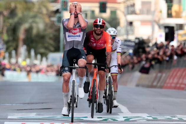 March 22, 2025, Sanremo: Dutch rider Mathieu Van Der Poel of the team Alpecin-Deceuninck wins the Milano-Sanremo one-day cycling classic, Italy, 22 March 2025..ANSA ROBERTO BETTINI Milano-Sanremo one-day cycling classic  - ZUMAa110 20250322_zaf_a110_013 Copyright: xRobertoxBettinix