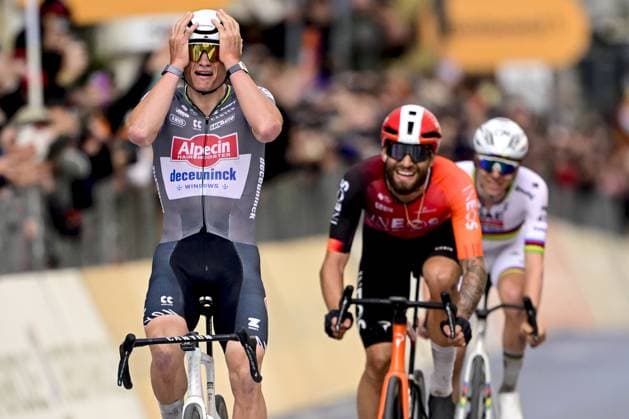Dutch Mathieu van der Poel of Alpecin-Deceuninck, Italian Filippo Ganna of Ineos Grenadiers and Slovenian Tadej Pogacar of UAE Team Emirates pictured in action during the Milano-Sanremo one day cycling race for men, 289km from Milan to Sanremo, Italy, Saturday 22 March 2025. DIRKxWAEM  x115415872x