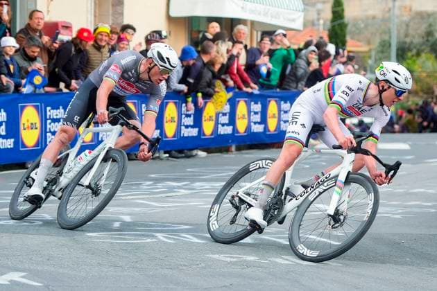 Milano Sanremo 2025 Milano Sanremo 2025 - 116th Edition - Pavia - Sanremo 289km - 22 03 2025 - Mathieu Van Der Poel (NED - Alpecin - Deceuninck) - Tadej Pogacar (SLO - UAE Team Emirates - XRG) - photo Fabio Ferrari POOL SprintCyclingAgency 2025 Sanremo Italy  Copyright: xFabioxFerrari Pool xSprintcyclingagencyx