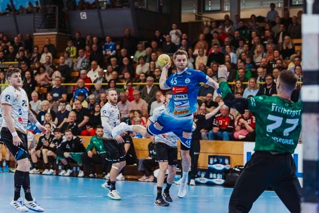 VfL Luebeck-Schwartau vs. HC Elbflorenz Dresden, Handball, 2. Bundesliga, 22.03.25 Jan-Eric Speckmann (Nr. 45, VfL Luebeck-Schwartau) VfL Luebeck-Schwartau vs. HC Elbflorenz Dresden, Handball, 2. Bundesliga, 22.03.25 Luebeck Hansehalle Schleswig-Holstein Germany