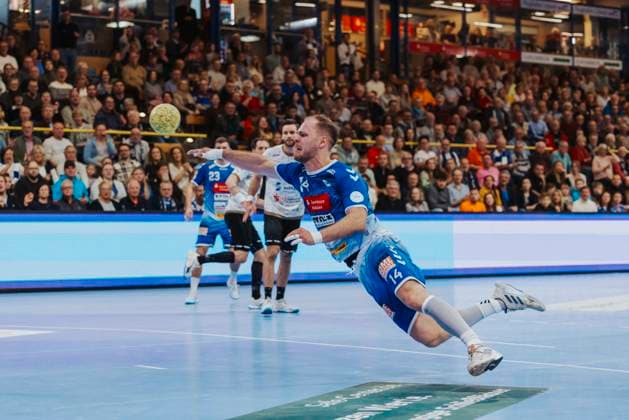 VfL Luebeck-Schwartau vs. HC Elbflorenz Dresden, Handball, 2. Bundesliga, 22.03.25 Paul Skorupa (Nr. 14, VfL Luebeck-Schwartau) VfL Luebeck-Schwartau vs. HC Elbflorenz Dresden, Handball, 2. Bundesliga, 22.03.25 Luebeck Hansehalle Schleswig-Holstein Germany