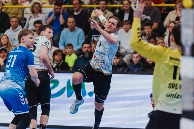 VfL Luebeck-Schwartau vs. HC Elbflorenz Dresden, Handball, 2. Bundesliga, 22.03.25 Julius Dierberg (Nr. 9, HC Elbflorenz Dresden) VfL Luebeck-Schwartau vs. HC Elbflorenz Dresden, Handball, 2. Bundesliga, 22.03.25 Luebeck Hansehalle Schleswig-Holstein Germany