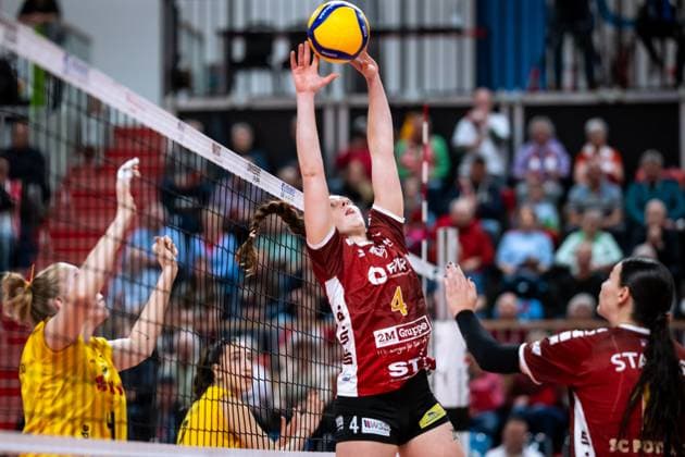 VBL Volleyball-Bundesliga; PlayOff Viertelfinale, SC Potsdam - VfB Suhl; 22.03.2025 VBL Volleyball-Bundesliga; PlayOff Viertelfinale; SC Potsdam - VfB Suhl; 22.03.2025; 4 Jenna Ewert (SCP) Copyright: xBEAUTIFULxSPORTS NicolxMarschallx