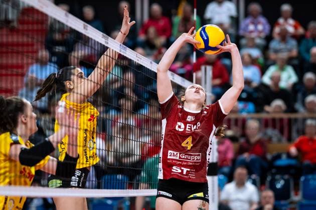 VBL Volleyball-Bundesliga; PlayOff Viertelfinale, SC Potsdam - VfB Suhl; 22.03.2025 VBL Volleyball-Bundesliga; PlayOff Viertelfinale; SC Potsdam - VfB Suhl; 22.03.2025; 4 Jenna Ewert (SCP) Copyright: xBEAUTIFULxSPORTS NicolxMarschallx