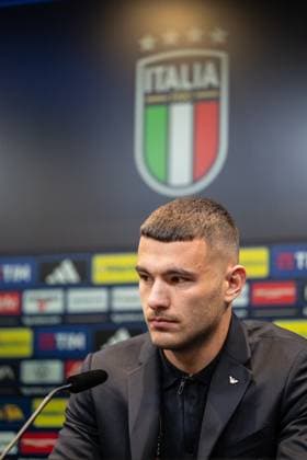 Italy press conference, PK, Pressekonferenz & Walk Around Alessandro Buongiorno of Italy attends the press conference at Westfalen Stadium in Dortmund, Germany, on March 22, 2025. Dortmund Germany  Copyright: xGiacomoxCosuax originalFilename:cosua-notitle250322_npwmi.jpg