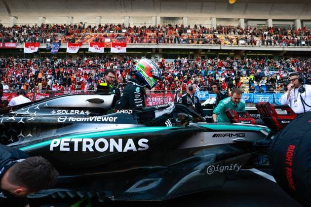 F1 - CHINESE GRAND PRIX 2025 KIMI ANTONELLI Andrea (ita), Mercedes AMG F1 Team W16, portrait during the Formula 1 Heineken Chinese Grand Prix 2025, 2nd round of the 2025 FIA Formula One World Championship, WM, Weltmeisterschaft from March 21 to 23, 2025 on the Shanghai International Circuit, in Shanghai, China - ShanghaiChina  Copyright: xDPPIx