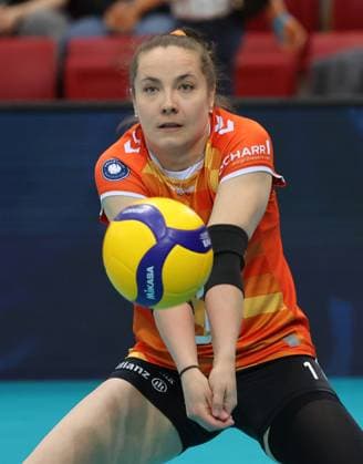 Stuttgart , Volleyball Frauen Bundesliga PlayOffs Viertelfinale Spiel 1 , Allianz MTV Stuttgart vs. USC Münster , Roosa Koskelo ( Stgt )