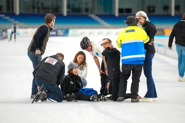 2025-03-23 Hollandse 100 HEERENVEEN, NETHERLANDS - MARCH 23: Prins Maurits, Prinses Margriet, Prins Bernhard during the Hollandse 100 at Thialf on March 23, 2025 in Heerenveen, Netherlands. Heerenveen Thialf Netherlands Content not available for redistribution in The Netherlands directly or indirectly through any third parties. Copyright: xDouwexBijlsmax