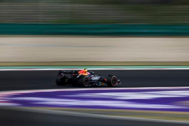 F1 - CHINESE GRAND PRIX 2025 30 LAWSON Liam (nzl), Red Bull Racing RB21, action during the Formula 1 Heineken Chinese Grand Prix 2025, 2nd round of the 2025 FIA Formula One World Championship, WM, Weltmeisterschaft from March 21 to 23, 2025 on the Shanghai International Circuit, in Shanghai, China - ShanghaiChina  Copyright: xXavixBonillax