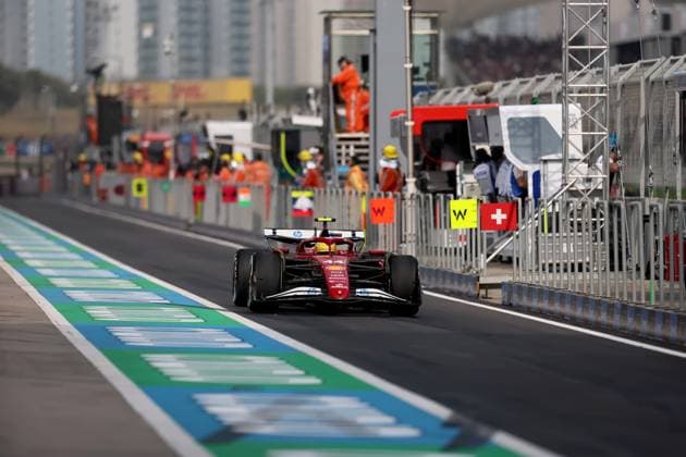 23.03.2025, Shanghai International Circuit, Shanghai, Formel 1 Großer Preis von China 2025, im Bild Lewis Hamilton (GBR), Scuderia Ferrari HP (Photo by Hasan Bratic DeFodi Images)