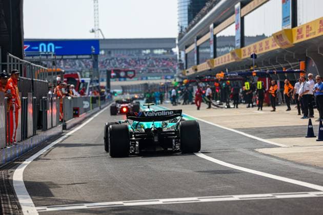 March 23, 2025, Shanghai, Shanghai, China: Fernando Alonso (ESP) - Aston Martin Aramco F1 Team - Aston Martin AMR25 - Mercedes.during F1 Grand Prix of CHINA at Shanghai International Circuit on March 22, 2025 in Shanghai, China.( Song Haiyuan Paddocker) Shanghai China - ZUMAm217 20250323_zsp_m217_132 Copyright: xAlessioxDexMarcox